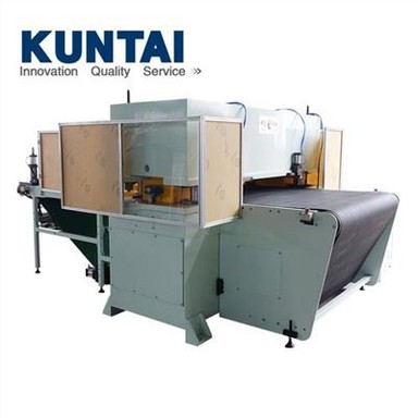 Автоматичний прес для різання конвеєрної стрічки